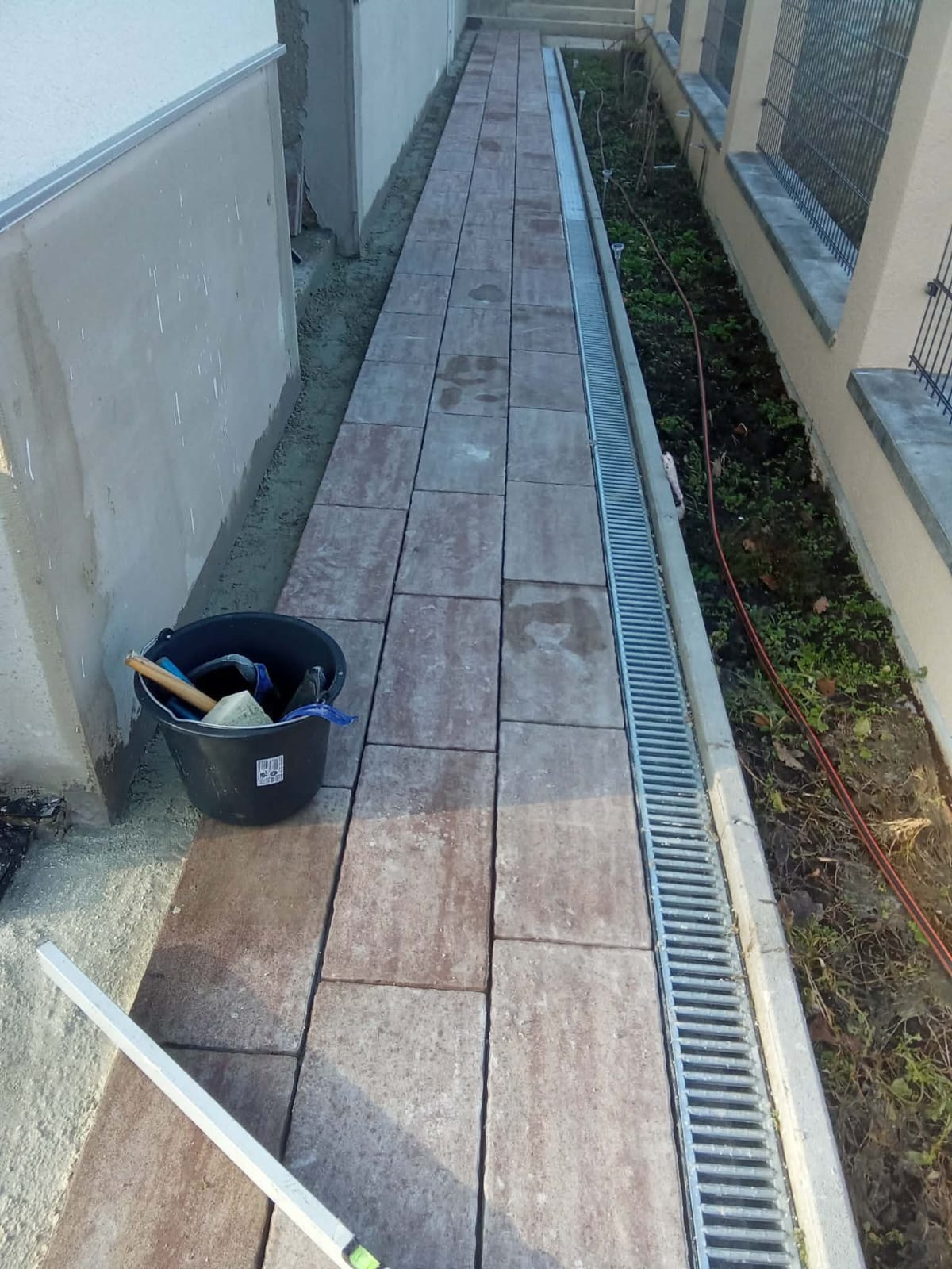 Referenzprojekt mit präziser Wand- oder Bodenfläche